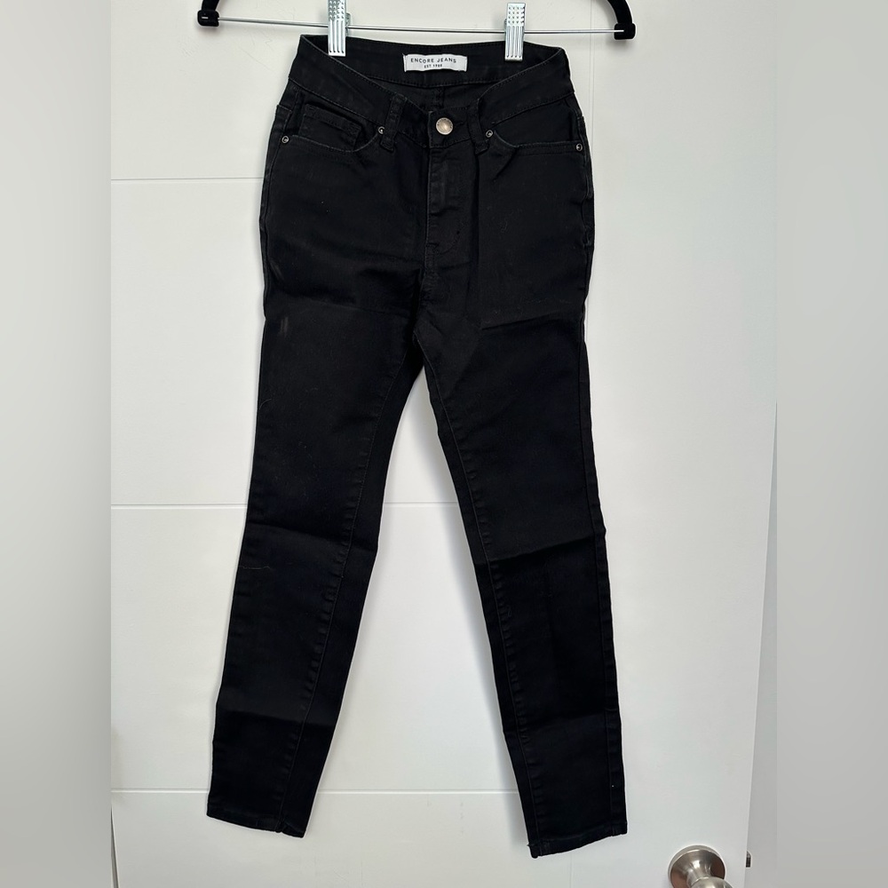 Encore Jeans Women's Black Skinny Jeans